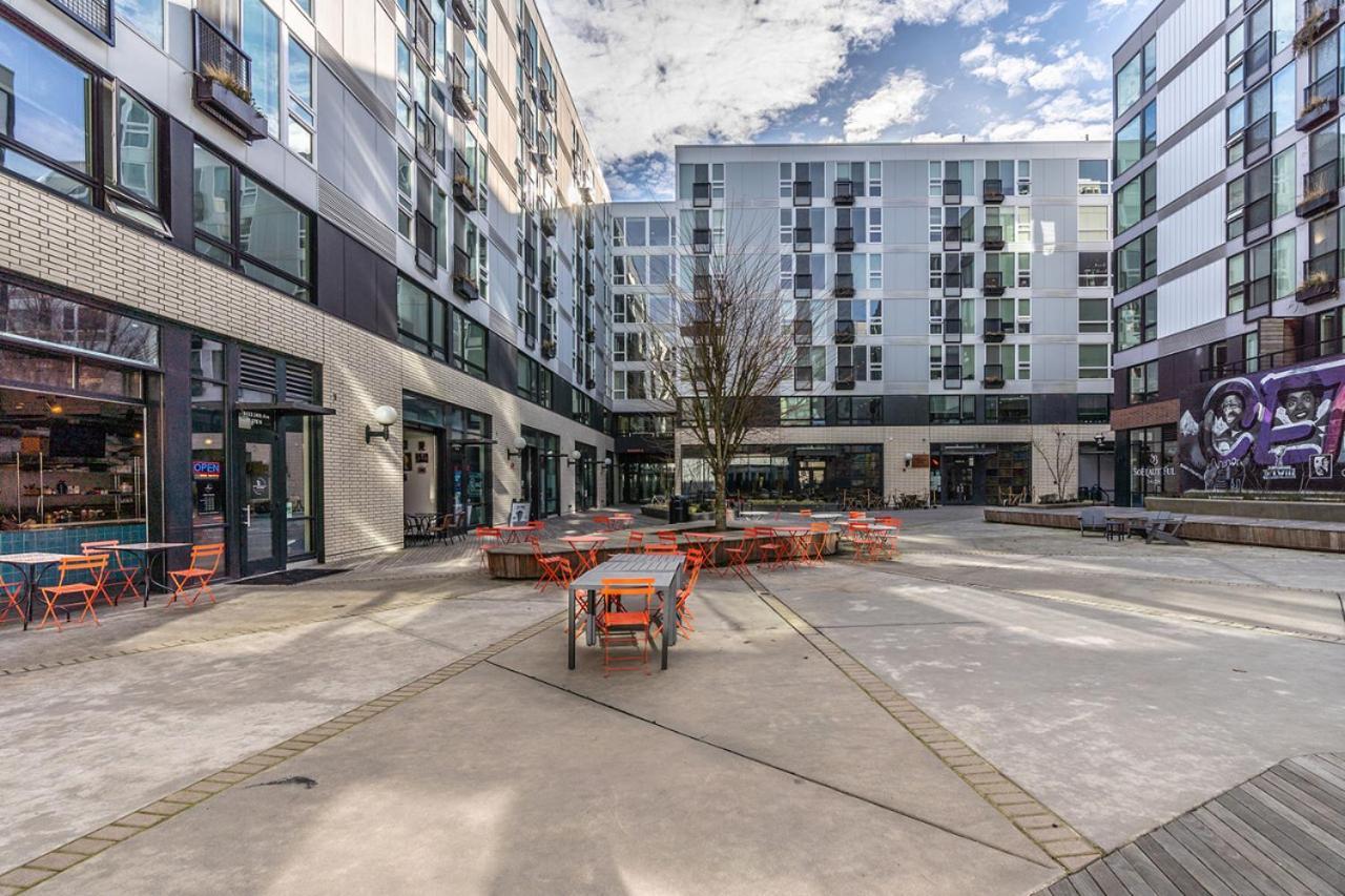 Apartment Close Downtown Modern - Pet Friendly, Wifi, Rooftop Views
